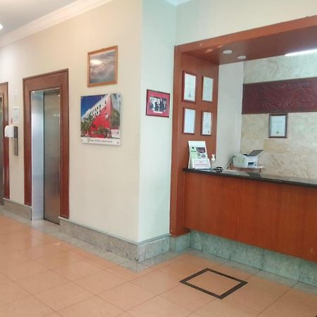 Grace Hotel Lahad Datu Extérieur photo
