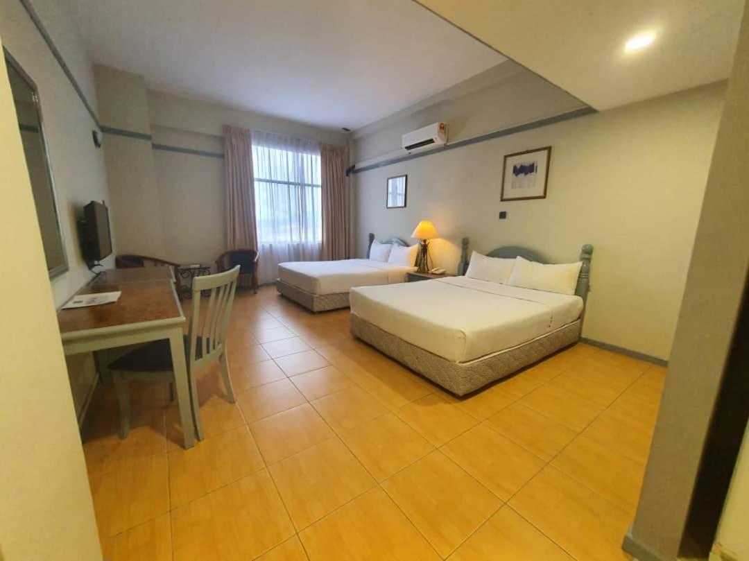 Grace Hotel Lahad Datu Extérieur photo